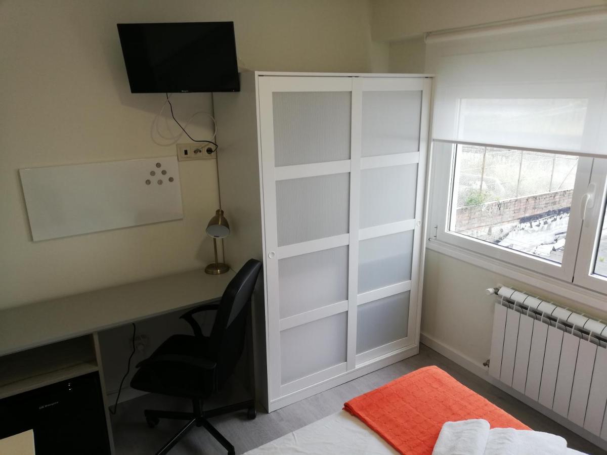 Pension La Intermodal Saint-Jacques-de-Compostelle Extérieur photo